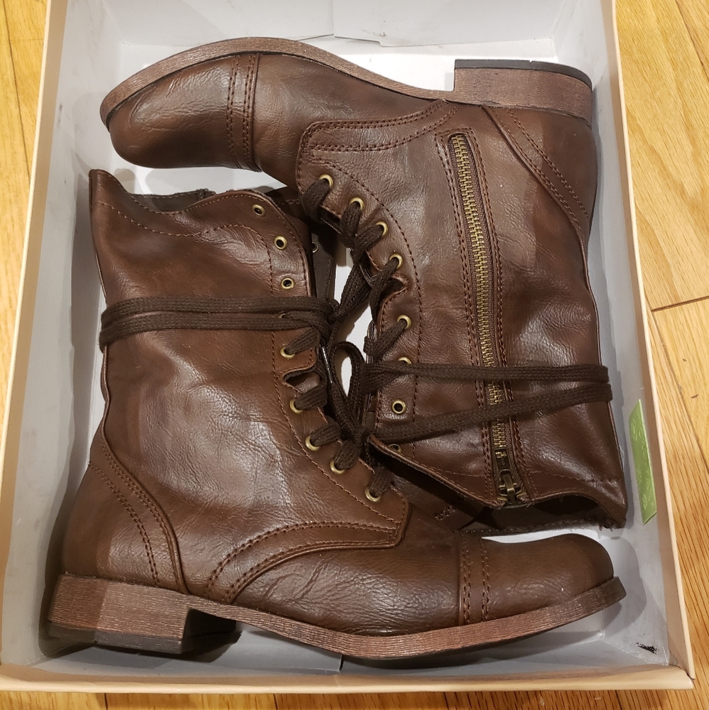 Combat Boots